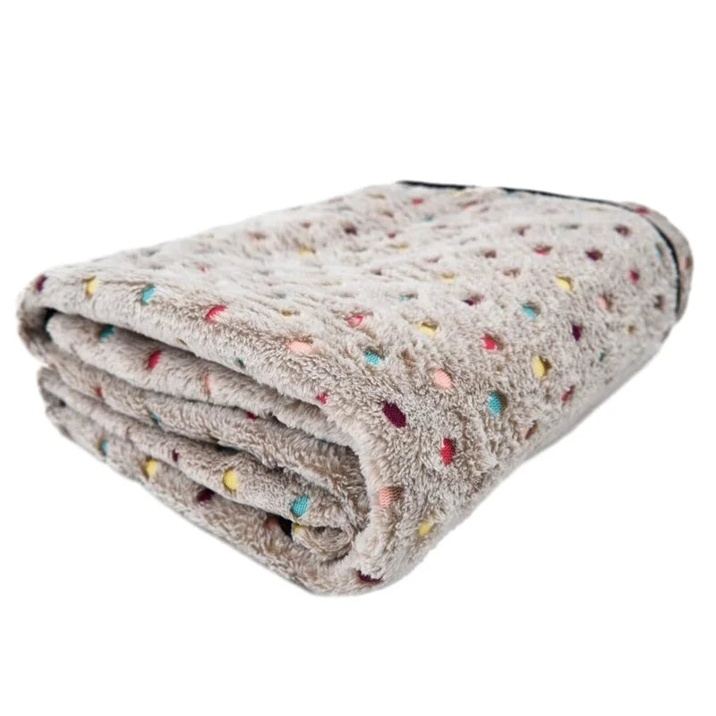 Soft Fluffy Pet Blanket Dot Pattern For Cats And Dogs